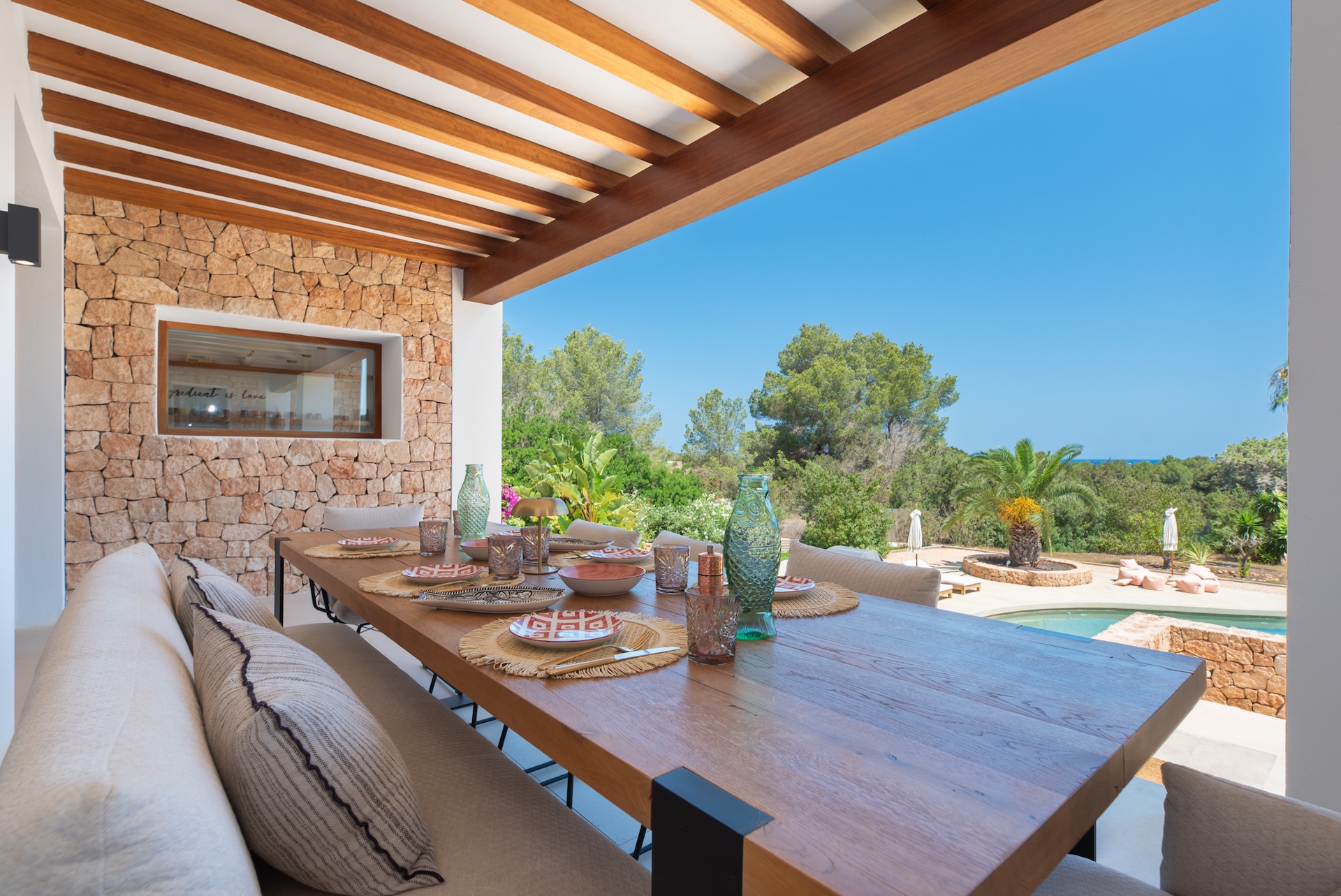 Resa Estates finca Can Floral Ibiza sale koop exterior table.jpg